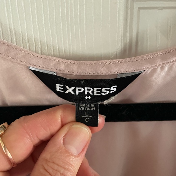 Express Pink Sleeveless Romper Large - Picture 3 of 3